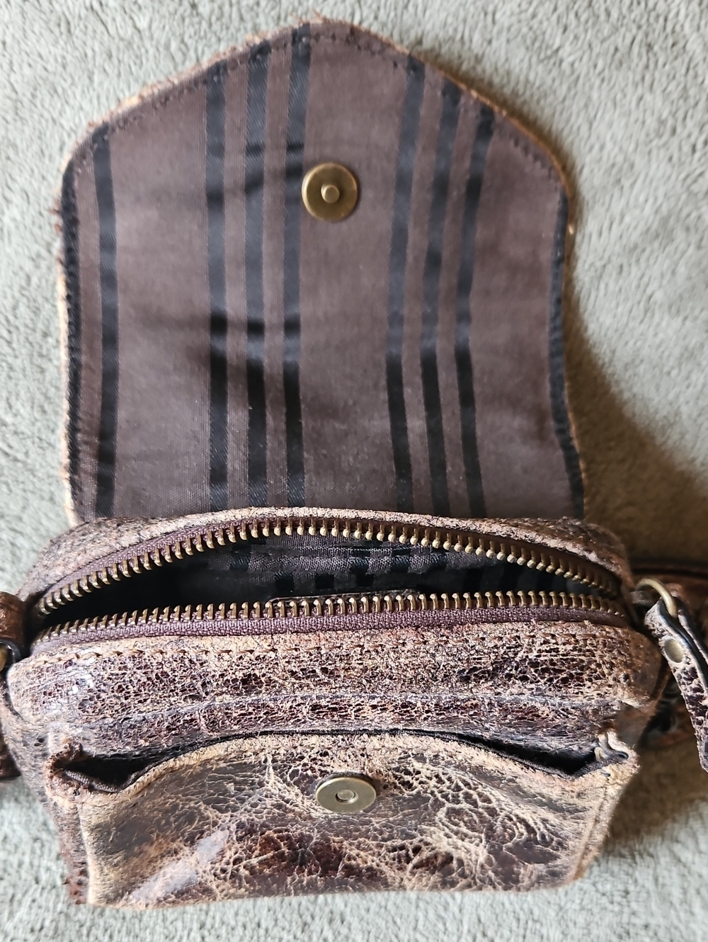 Frye Distressed Studded Leather Crossbody - Picture 4 of 7